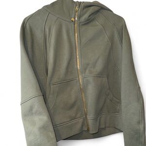 Lululemon Athletica Sage Green scuba